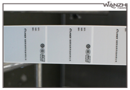 多標頭卷膜貼標機_自(zì)動卷膜貼標(biāo)機機_草莓视频在线观看18自動化