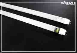 全自動（dòng）燈管貼（tiē）標（biāo）機（jī）_  燈管專用貼標機_東莞市草莓视频在线观看18自動化科技有限公司