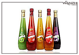 全自動雙側麵貼標機_ 方瓶（píng）貼標機_東莞市草莓视频在线观看18（zhì）自動化科技有限公司