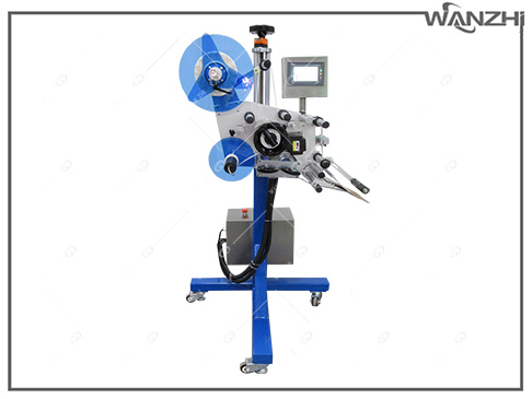 流水（shuǐ）線上平麵貼標頭（tóu）,上平麵貼標機頭,全自動流水線上平麵貼標機