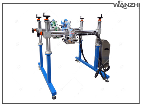 龍門架（jià）流水線貼標機（jī）,龍（lóng）門架平麵貼標機 ,平麵流水線自動（dòng）貼標機