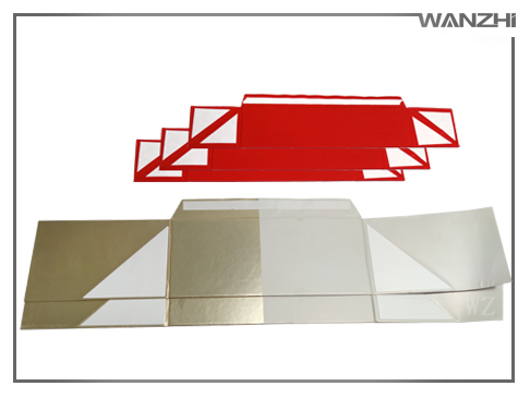 折(shé)疊盒側板多功能貼雙(shuāng)麵膠機_折疊盒貼雙麵膠機(jī)_東莞市草莓视频在线观看18自動化科技有限公司